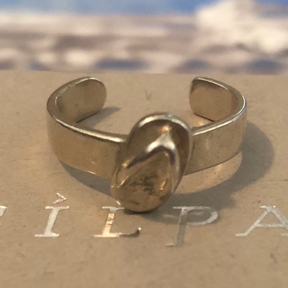 Silpada Sterling Silver Flip Flop Toe Ring O1730 - Picture 5 of 10